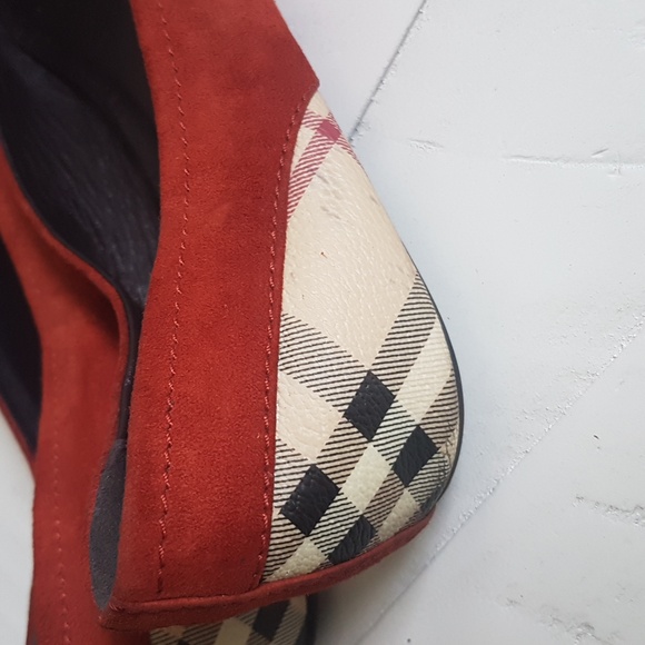 Burberry Leather Flats - Picture 6 of 14